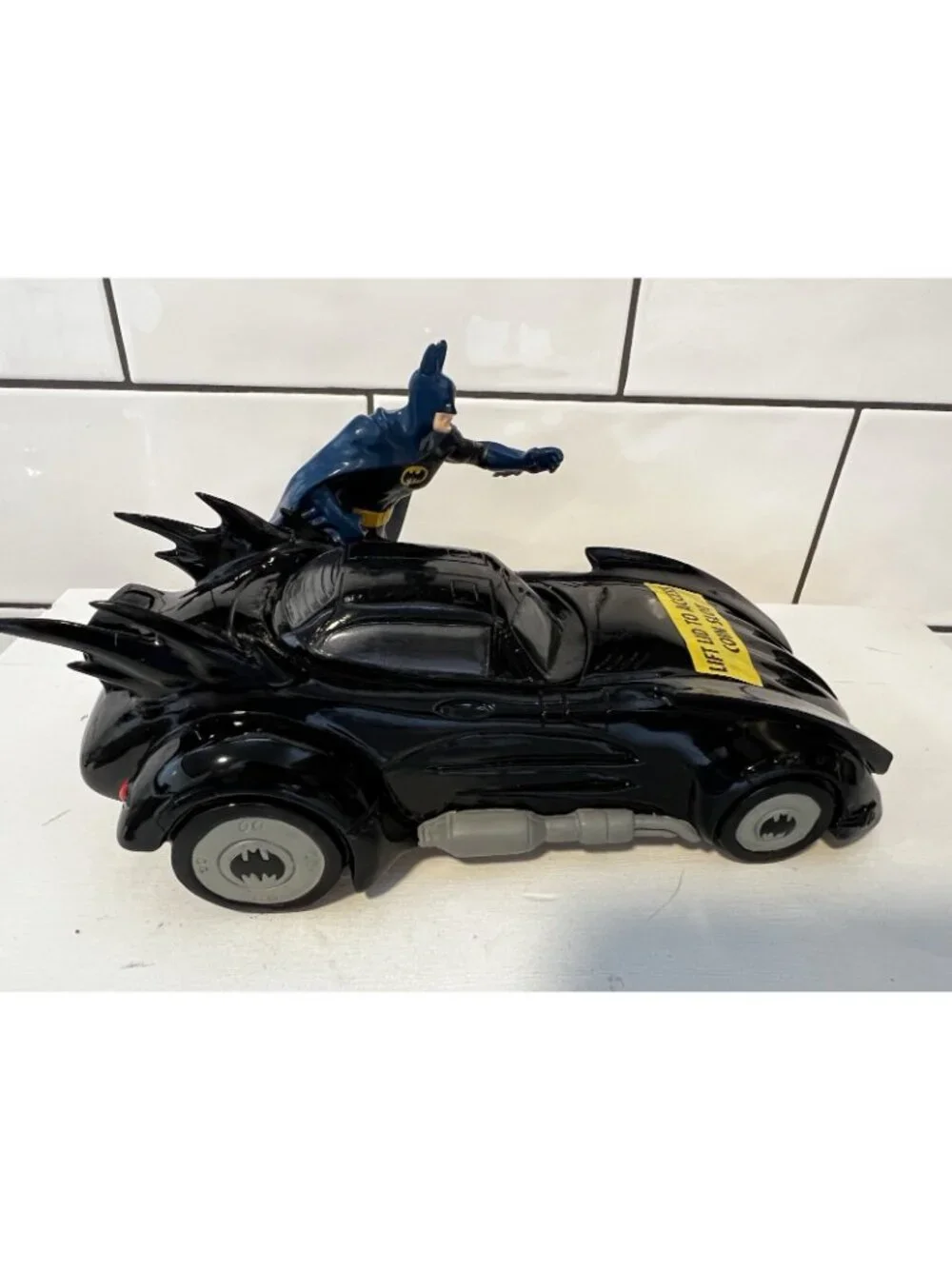 2000 Batman Batmobile Coin Bank Warner Bros w/Box Rare DC Comics Super Heroes